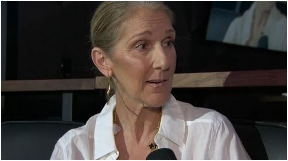 Céline Dion chante "My Heart Will Go On"