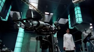 Il y a 21 ans, cet acteur adoré jouait dans un film de science-fiction culte, mais personne ne le sait à cause de l'égo de son partenaire