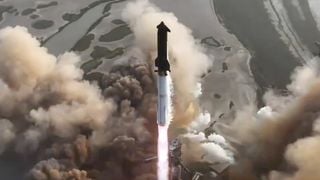 Digne d'un film de science-fiction : Starship est arrivée dans l'espace, puis a perdu le contrôle. SpaceX peine à sortir de l'impasse