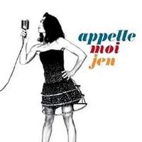 Jenifer court après "L'amour fou" dans son clip