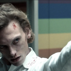 Peter Ballard (Jamie Campbell Bower) dans Stranger Things