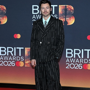 De Bad Bunny à Harry Styles, les stars adoptent les ballerines sur le tapis rouge, une tendance qui peut se généraliser dans la vie de tous les jours ?