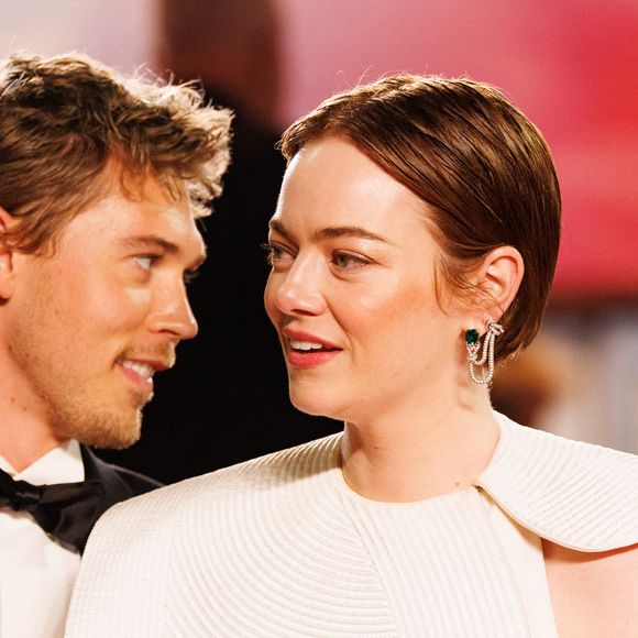 Austin Butler, Emma Stone - Descente des marches du film « Eddington » lors du 78ème Festival International du Film de Cannes, au Palais des Festivals à Cannes. Le 16 mai 2025
© Jacovides-Moreau / Bestimage