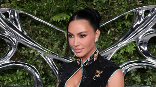 Après Zendaya, Kim Kardashian est la nouvelle cliente du styliste Law Roach (avec un beau clin d'oeil à Céline Dion)