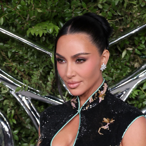 Après Zendaya, Kim Kardashian est la nouvelle cliente du styliste Law Roach (avec un beau clin d'oeil à Céline Dion)