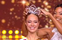 Jean-Pierre Foucault censuré dans Miss France 2026 ? /  Ainhoa Lahitete (Miss Aquitaine) et Julie Zitouni (Miss Provence) virées après la vidéo polémique