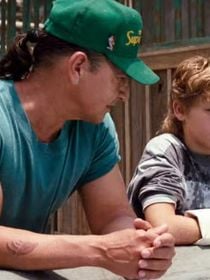 33 ans après avoir bouleversé des millions d'enfants, ce film culte des années 90 (aux coulisses tragiques) va avoir un remake