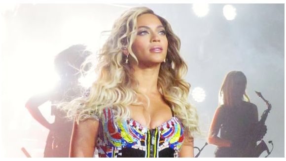 Beyoncé dévoile le titre "Dreams" : écoutez !