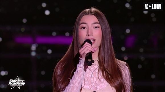 Zoé le 24 octobre sur le plateau de la Star Academy de TF1.