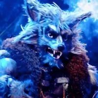 Mask Singer : on a déjà démasqué le Loup-Garou, et c'est un célèbre chanteur français