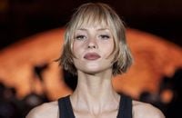Angèle chante "Nightcall" aux JO avec Phoenix et Kavinsky