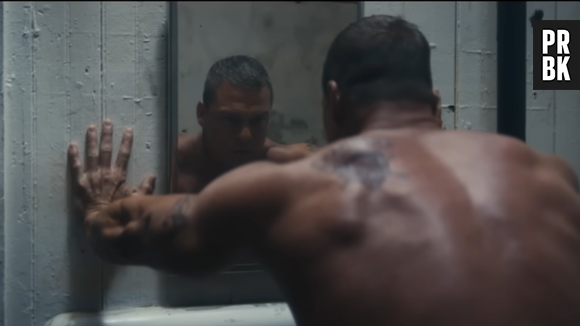 Alan Ritchson dans Motor City