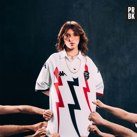 Le nouveau maillot third du Stade Français Paris avec Kappa célèbre les 25 ans de la technologie Kombat