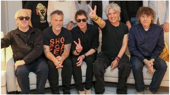 Indochine : énormes surprises pour les fans sur la tournée