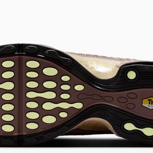 Kylian Mbappé x Nike Air Max Plus VII