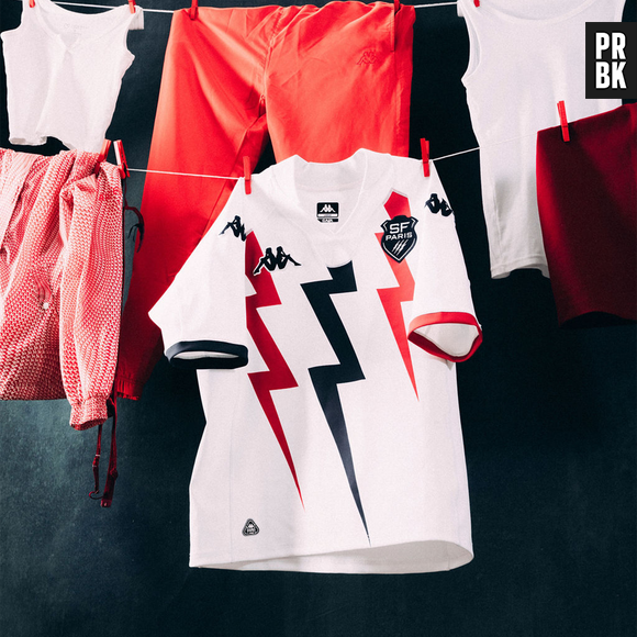 Le maillot third du Stade Français Paris avec Kappa