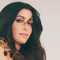 Jenifer chante "Tant que tu me tiens" pour l'été