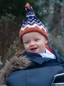 Vous trouvez ce bébé bizarre dans la nouvelle série de Netflix ? Il y a une très bonne explication