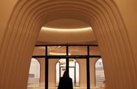 Bande-annonce de All's Fair