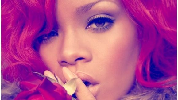 Rihanna pulivérise les records en Angleterre