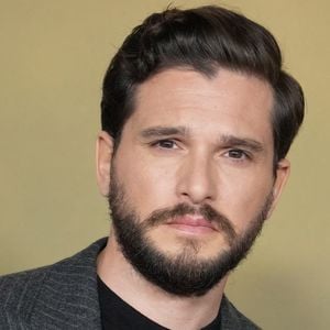 Kit Harington arrive à la première de la série Apple Original Series' EXTRAPOLATIONS qui s'est tenue au Hammer Museum à Westwood, CA, le mardi 14 mars 2023. Photo par Sthanlee B. Mirador/SPUS/ABACAPRESS.COM