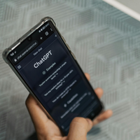 Grosse panne pour ChatGPT : le chatbot d'OpenAI a cessé de fonctionner dans le monde entier et c'est la panique