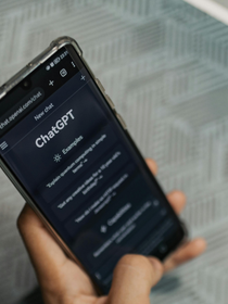 Grosse panne pour ChatGPT : le chatbot d'OpenAI a cessé de fonctionner dans le monde entier et c'est la panique