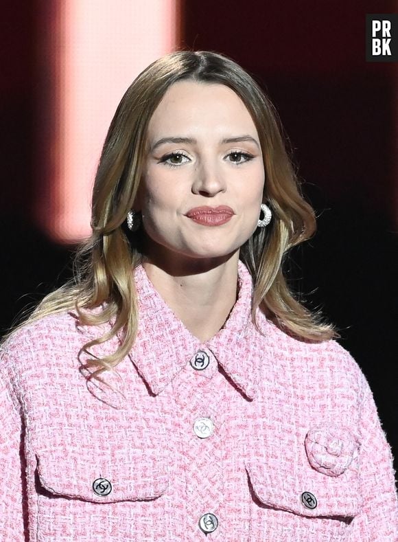 Angèle (Artiste féminine et Album le plus streamé d'une artiste féminine "Nonante-Cinq") lors de la 38ème cérémonie des Victoires de la musique à la Seine musicale de Boulogne-Billancourt, France, le 10 février 2023. © Coadic Guirec/Bestimage