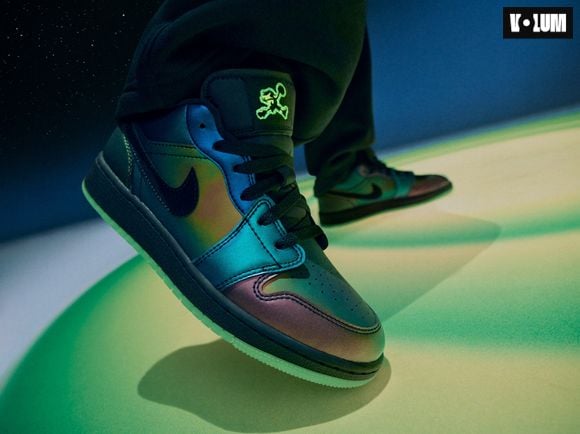 Air Jordan 11 "Magic Ball"