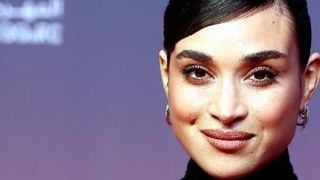 "Des ressemblances flagrantes": Camélia Jordana accusée de plagiat