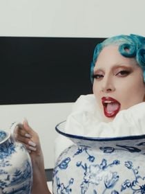 Lady Gaga : voici toutes les références cachées dans son nouveau clip iconique "Runway"