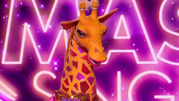 Mask Singer 2025 : la Girafe gagnante, même sa star (enfin dévoilée) n'y croyait pas : "Je pensais faire quelques primes et bye"