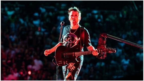 Muse bombe le torse avec "Cryogen"