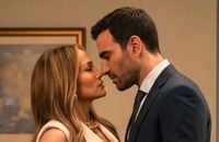 Bande-annonce de Office Romance