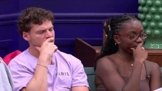 Star Academy 2025 : le pire générique de l'émission ? Candidate oubliée, montage raté... les fans en colère, "C'est une catastrophe"