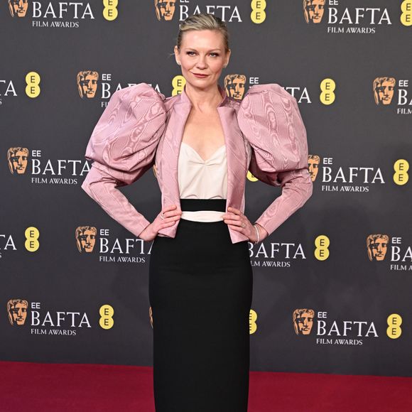 Kirsten Dunst lors de la 79ème édition des EE BAFTA British Academy Film Awards qui s'est tenue le 22 février 2026 au Royal Festival Hall à Londres