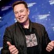 Elon Musk a acheté Twitter pour 41,8 milliards d'euros, a licencié 80 % de la main-d'œuvre et, deux ans plus tard, s'en vante encore