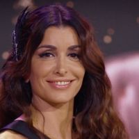Jenifer reprend Sylvie Vartan en live