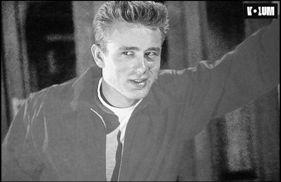 JAMES DEAN - TOURNAGE DU FILM LA FUREUR DE VIVRE #
REBEL WITHOUT A CAUSE
ARCHIVES | 00024900