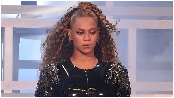 Beyoncé : son concert à Dubaï fait polémique