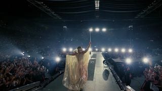Ni Lady Gaga, ni Taylor Swift : cette chanteuse a été sacrée plus grande popstar du 21ᵉ siècle et ça ne plaît pas aux internautes