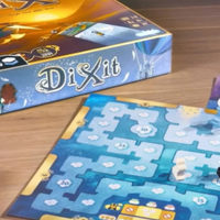 Retour aux bases : les jeunes préfèrent les jeux de société au scroll et c'est une étude qui le dit !