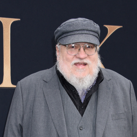 George R.R. Martin en guerre contre l'IA : il découvre que ChatGPT sait écrire la suite de ses livres à sa place et active ses avocats