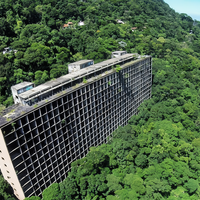 Vous n'allez pas le croire : l'histoire fascinante de l'hôtel au milieu de la forêt qui continue de s'effondrer même après que les États-Unis aient tenté de le sauver