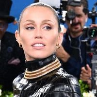 Miley Cyrus et Fleetwood Mac réunis sur une chanson