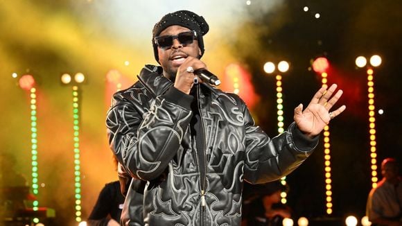 Dadju : nouvel album et premier film, il dévoile les coulisses de ses nouveaux projets en interview