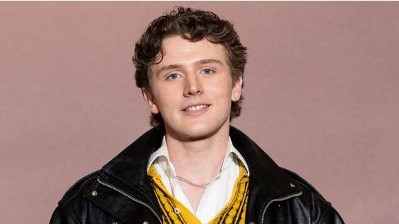Bastiaan de la "Star Academy" en studio