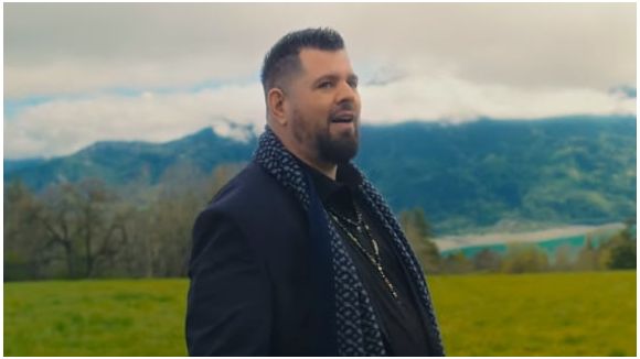 Aurélien Vivos : son clip "La plupart du temps"