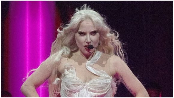Lady Gaga sort son nouveau single pour "Le Diable"
