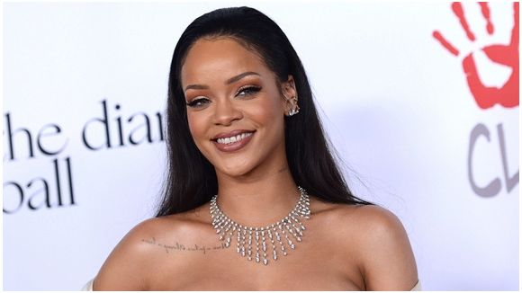 Rihanna deuxième des ventes avec "Work"